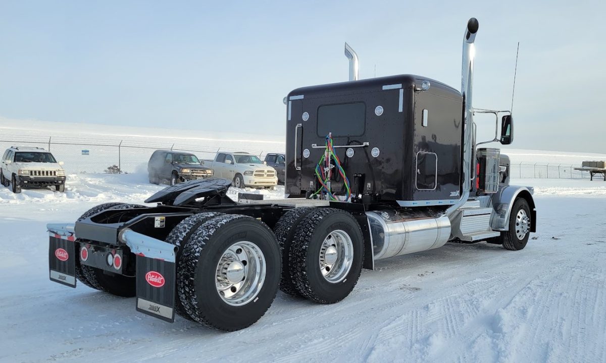 2024 Peterbilt 389x Price Allis Bendite