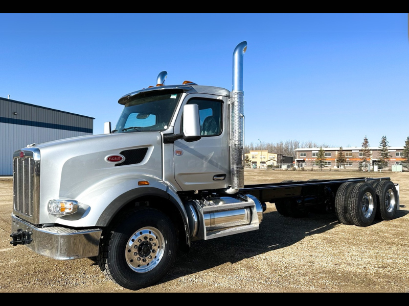 Peterbilt Silver Truck